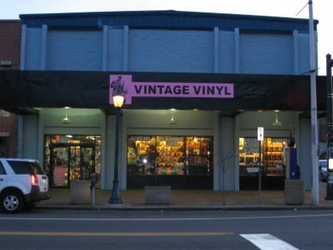 The Delmar Loop Mentioned in the New York Times! Visit The Loop