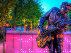 Chuck Berry Statue