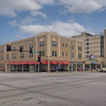 6193-6195 Delmar
